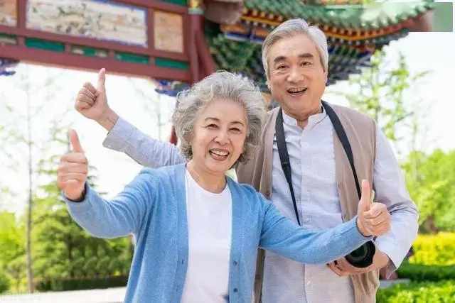 Hiện tượng kỳ lạ: Hầu hết những người đ&agrave;n &ocirc;ng c&oacute; thể sống l&acirc;u đều ngừng l&agrave;m 4 điều n&agrave;y sau 55 tuổi- Ảnh 4.