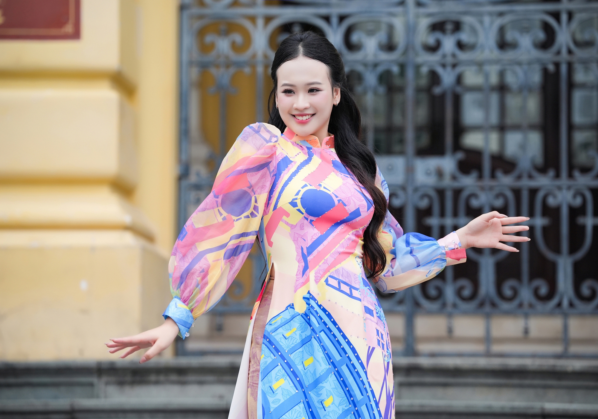 Nữ sinh 17 tuổi Nguyễn Thụy Hải Anh ra album "Chạm v&agrave;o giấc mơ" sau giải thưởng lớn- Ảnh 4.