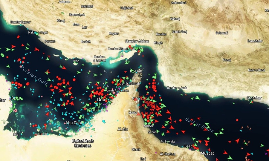 Iran sở hữu h&agrave;ng chục ngh&igrave;n t&ecirc;n lửa v&agrave; UAV đe dọa an ninh eo biển Hormuz 2026 - Ảnh 1.