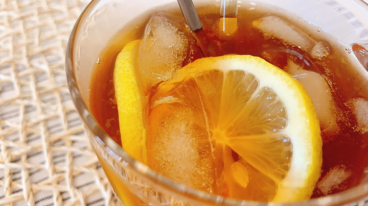 Người phụ nữ 35 tuổi ng&agrave;y n&agrave;o cũng uống tr&agrave; chanh, 1 năm sau đi kh&aacute;m, kết quả khiến nhiều người giật m&igrave;nh - Ảnh 1.