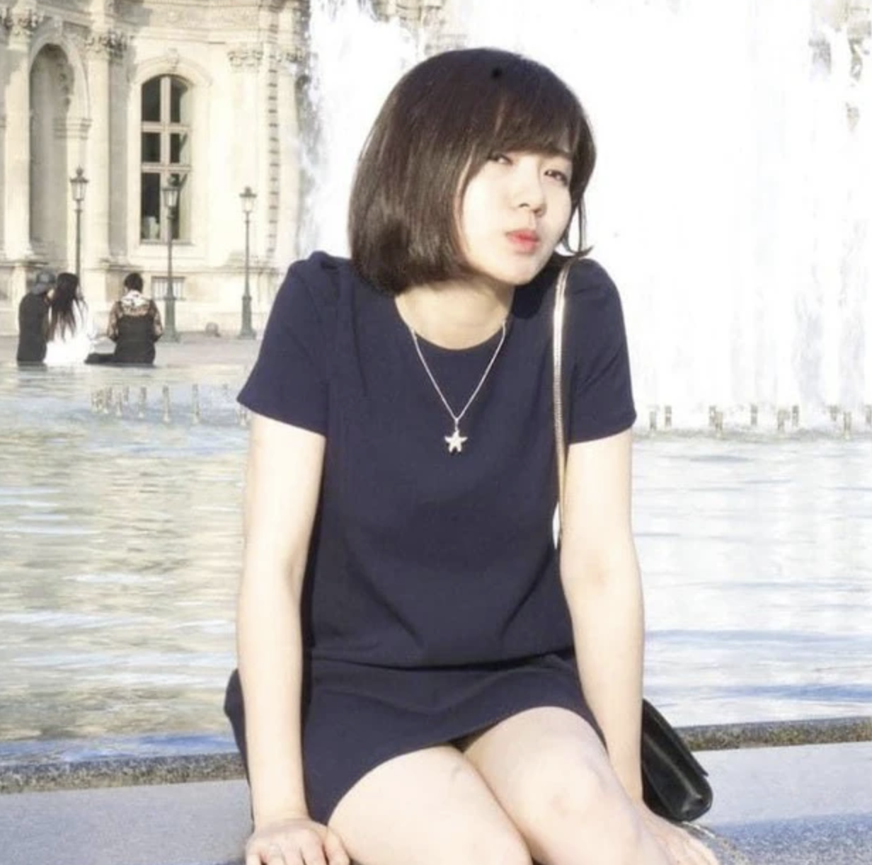 Đổi đời nhờ 1 bức ảnh, hot girl H&agrave; Nội năm n&agrave;o hạnh ph&uacute;c vi&ecirc;n m&atilde;n b&ecirc;n chồng doanh nh&acirc;n, nhan sắc U40 cực phẩm- Ảnh 2.