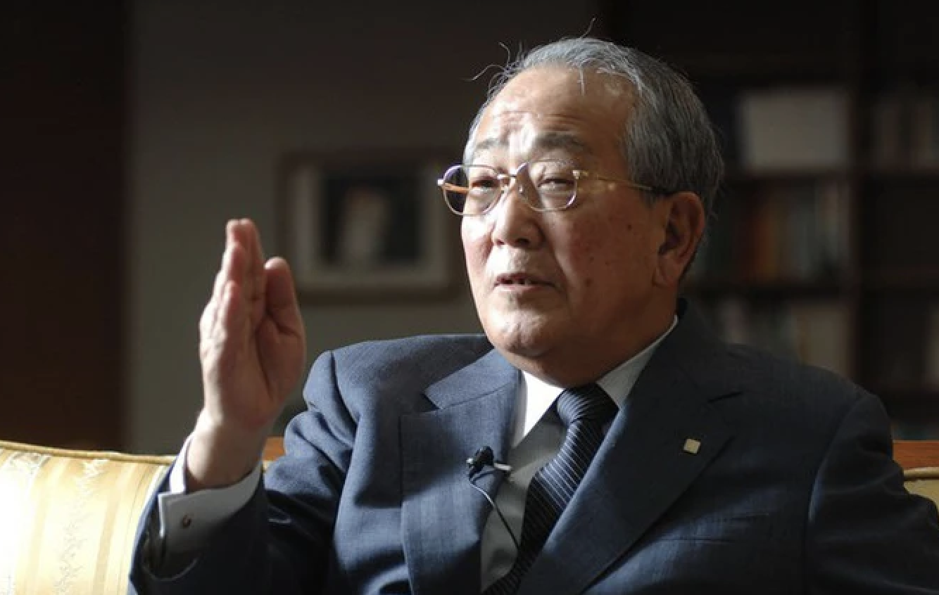&Ocirc;ng tr&ugrave;m kinh doanh Kazuo Inamori thẳng thắn: Muốn biết m&igrave;nh c&oacute; gi&agrave;u kh&ocirc;ng chỉ cần nh&igrave;n 1 ĐIỂM - Ảnh 1.