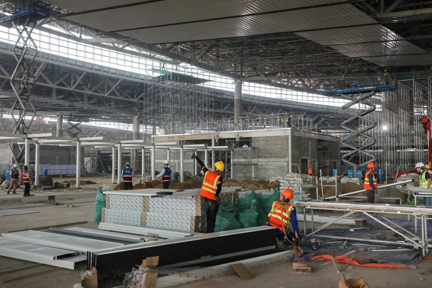 Mở hồ sơ ACV dính 'lùm xùm' gói thầu lớn nhất dự án sân bay Long Thành - Ảnh 2.