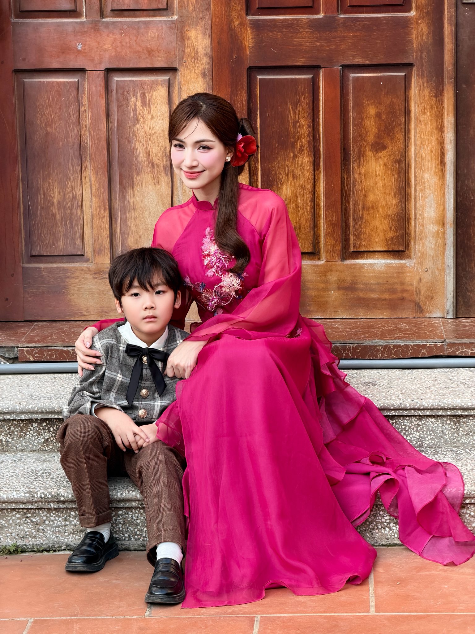 Con trai Ho&agrave; Minzy: "Bố Cương y&ecirc;u thương con nhất v&agrave; con cũng y&ecirc;u bố nhất" - Ảnh 3.