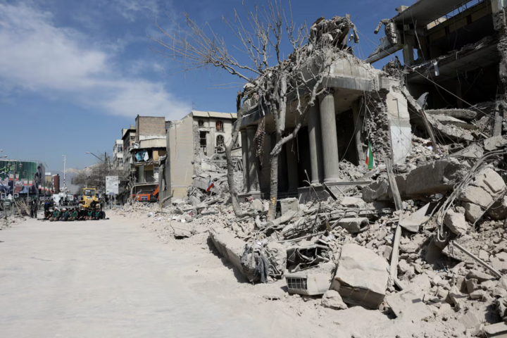 Iran tan hoang năm 2026: Cuộc sống người d&acirc;n sau chiến sự - Ảnh 7.