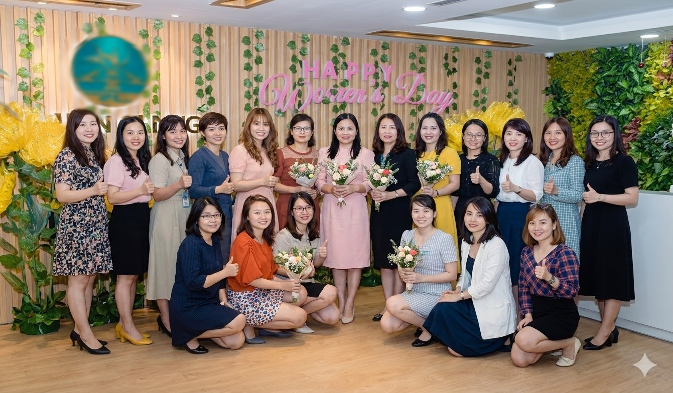 Nhận được m&oacute;n qu&agrave; 8/3 "cực xịn" ở c&ocirc;ng ty, t&ocirc;i h&iacute; hửng về nh&agrave; mang ra ngắm ngh&iacute;a v&agrave; su&yacute;t bị &eacute;p nghỉ việc - Ảnh 1.