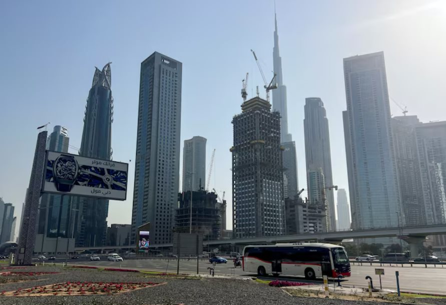 Nh&agrave; gi&agrave;u ch&acirc;u &Aacute; rủ nhau &ldquo;th&aacute;o chạy&rdquo; khỏi Trung Đ&ocirc;ng, một quốc gia kh&ocirc;ng xa Việt Nam hưởng lợi lớn khi d&ograve;ng tiền lũ lượt đổ v&agrave;o - Ảnh 2.