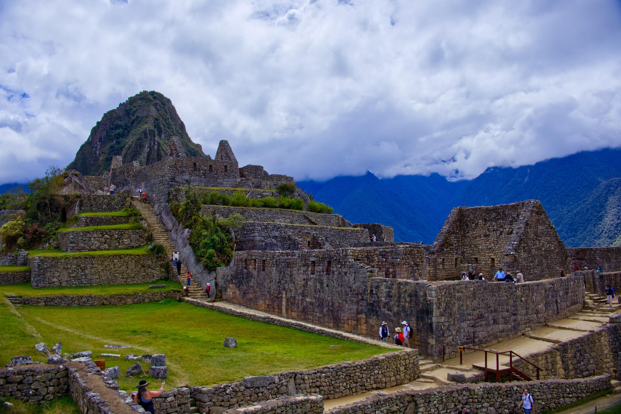 10 loại thuế v&agrave; ph&iacute; du lịch nước ngo&agrave;i người Việt cần biết năm 2026 - Ảnh 4.