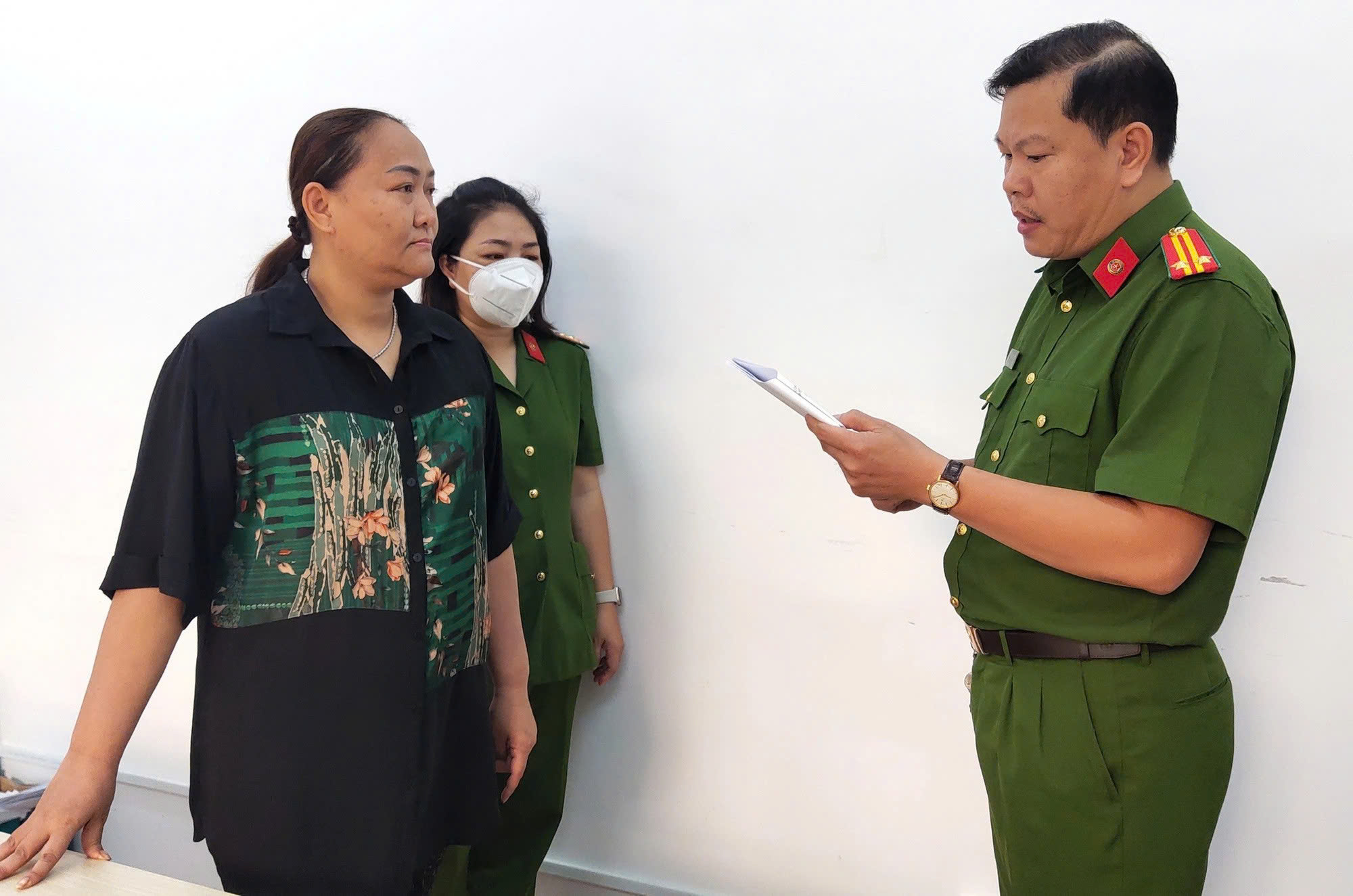 Tuy&ecirc;n &aacute;n L&ecirc; Thị như Ngọc v&agrave; đồng phạm trong vụ c&aacute;t lậu s&ocirc;ng Đồng Nai 2026 - Ảnh 2.