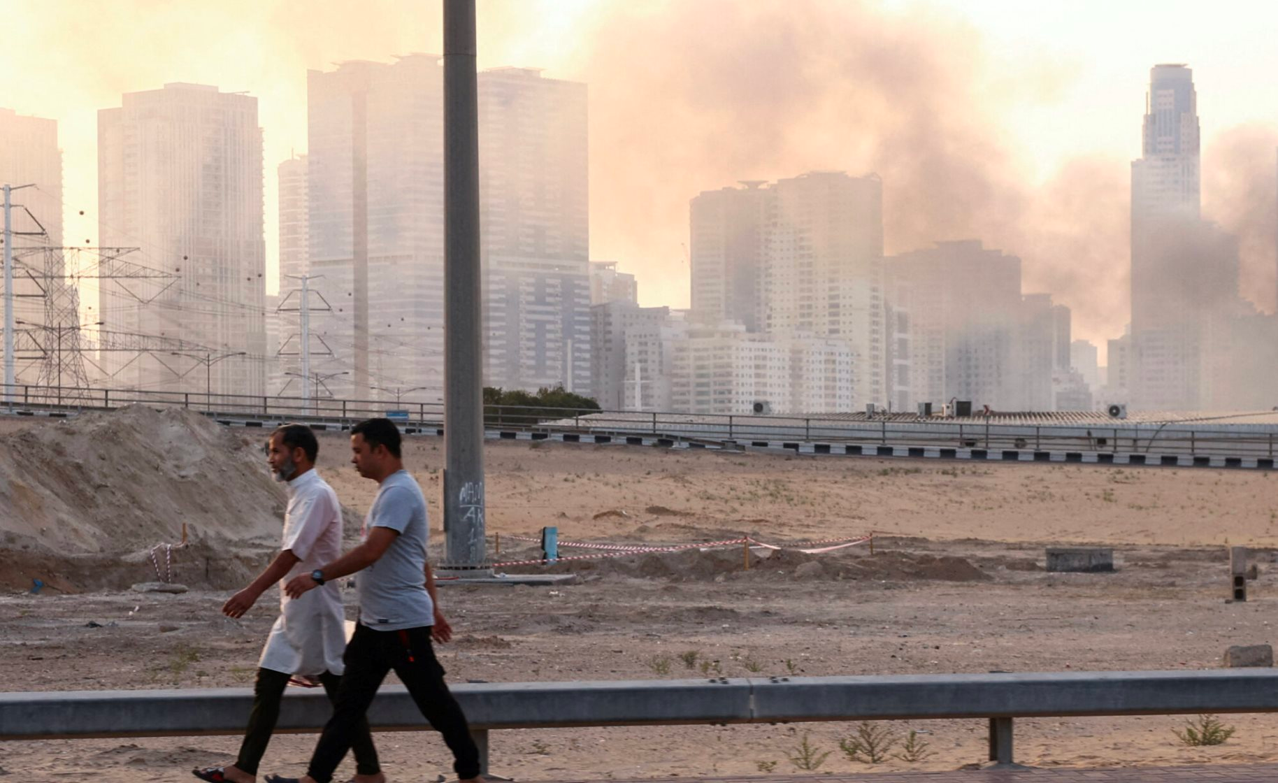 Mỹ hứng rủi ro 3 ngh&igrave;n tỷ USD từ c&aacute;c nước gi&agrave;u nhất v&ugrave;ng Vịnh - Ảnh 1.