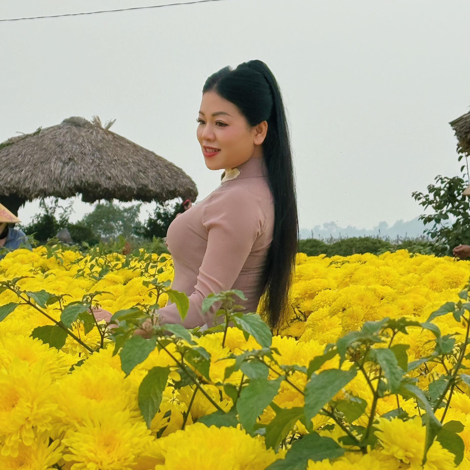 &ldquo;Nữ ho&agrave;ng nhạc đỏ&rdquo; l&agrave; mẹ đơn th&acirc;n 4 con v&agrave; nỗi sợ c&ocirc; độc tới cuối đời - Ảnh 2.