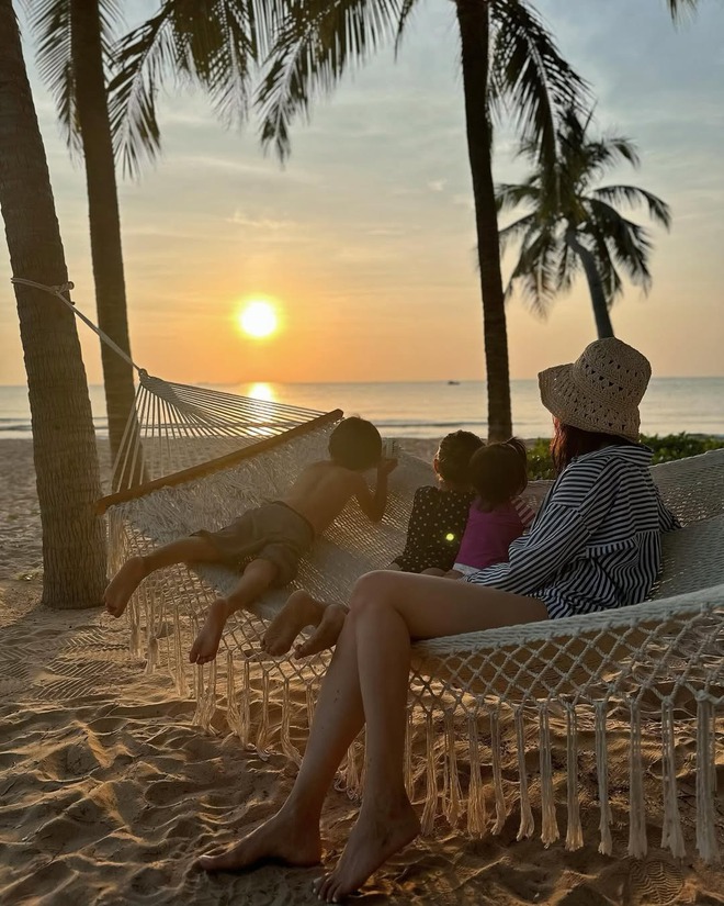 Hoa hậu v&agrave; chồng b&aacute;c sĩ hơn 13 tuổi vừa đệ đơn ly h&ocirc;n, nay t&aacute;i hợp "như chưa hề c&oacute; cuộc chia ly"- Ảnh 6.