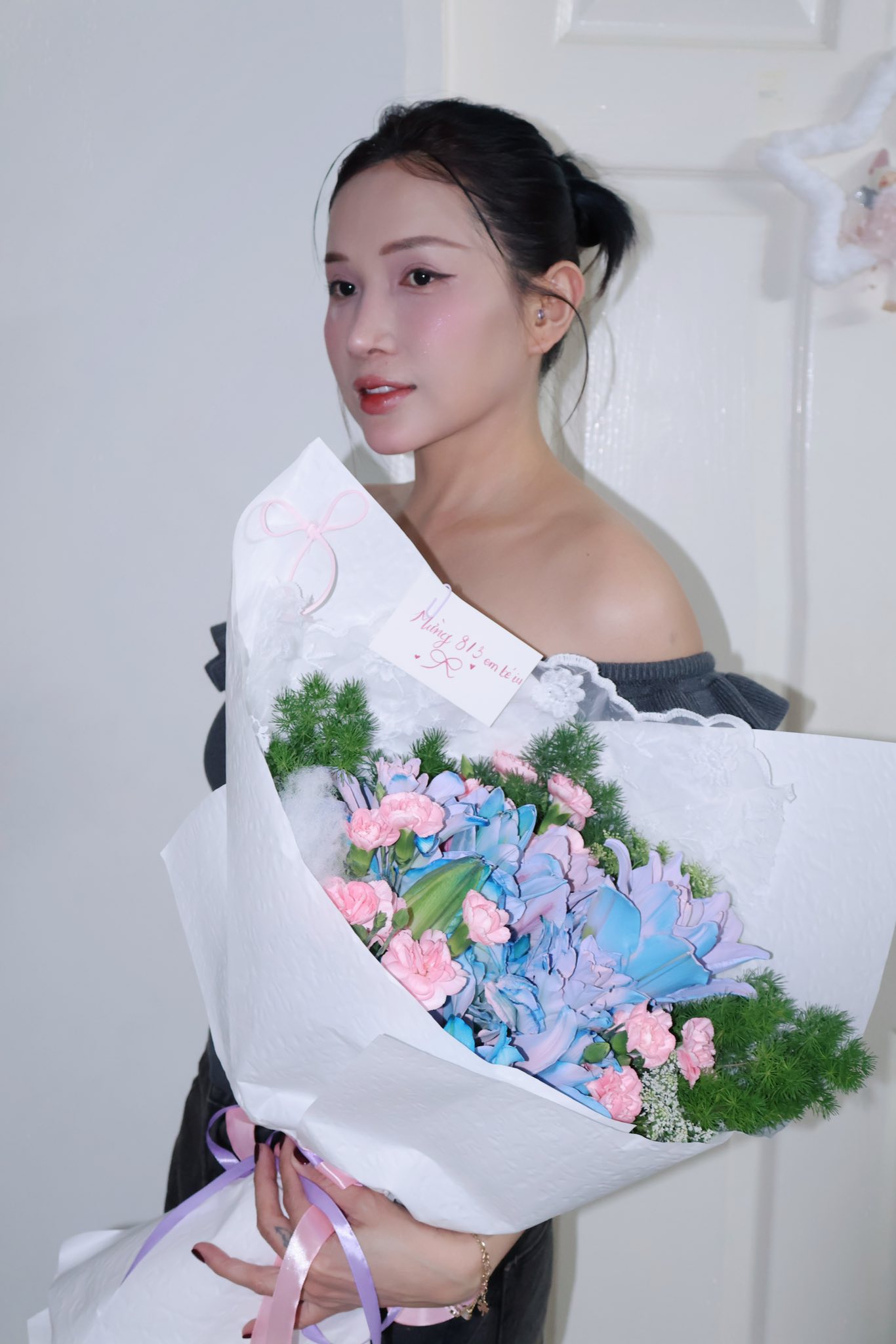 - Ảnh 4. - Ảnh 4.