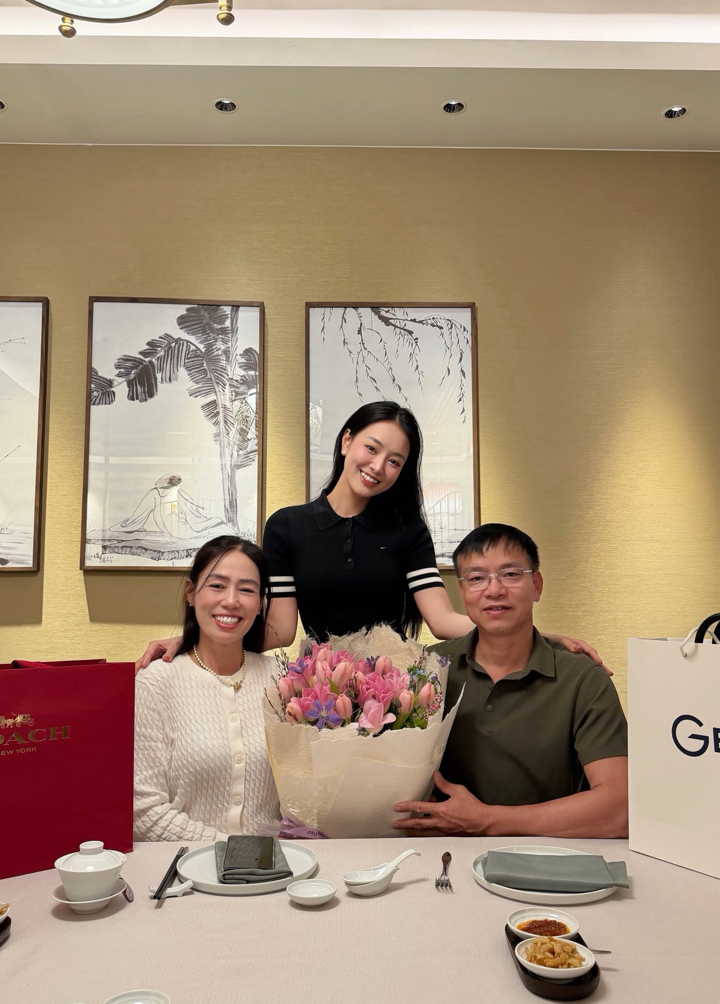 - Ảnh 10. - Ảnh 10.