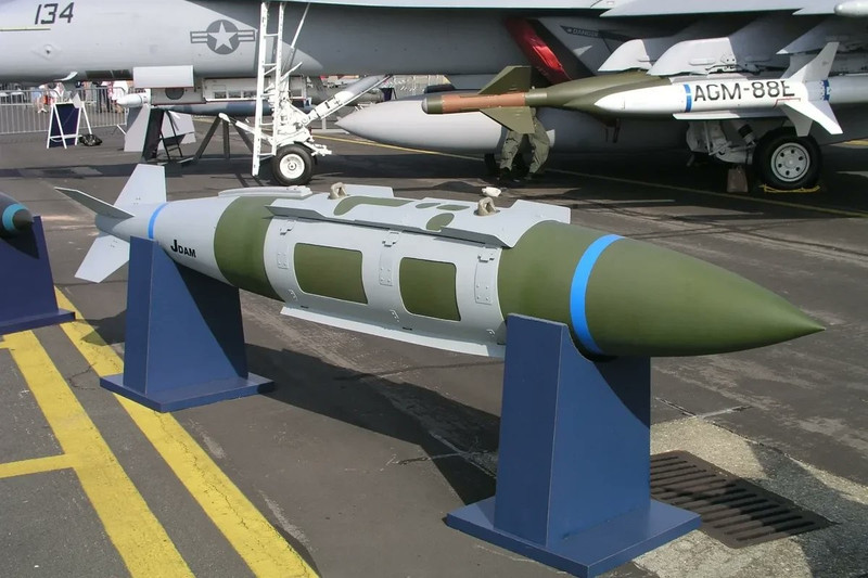 Mỹ b&aacute;n 12 . 000 Quả bom dẫn đường cho Israel trong t&igrave;nh h&igrave;nh căng thẳng 2026 - Ảnh 3.