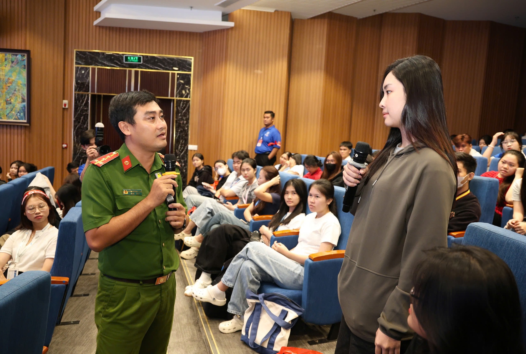 Thủ đoạn lừa đảo dịp 8 - 3: Cảnh báo để người dân tránh sập bẫy - Ảnh 2. Thủ đoạn lừa đảo dịp 8 - 3: Cảnh báo để người dân tránh sập bẫy - Ảnh 2.