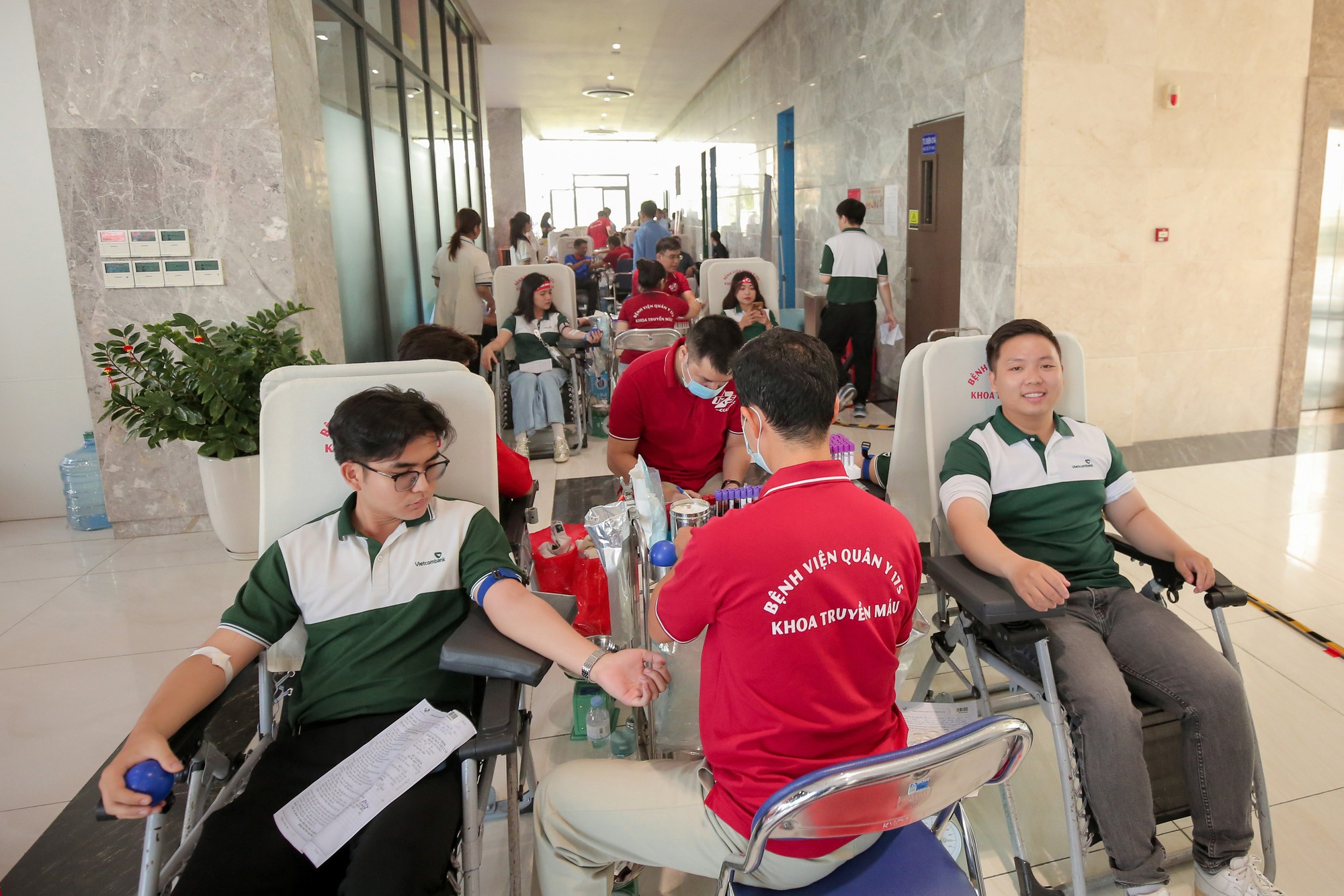 Thứ trưởng Nguyễn Tri Thức: Không có máu, bác sĩ giỏi đến đâu cũng khó cứu người bệnh - Ảnh 5.