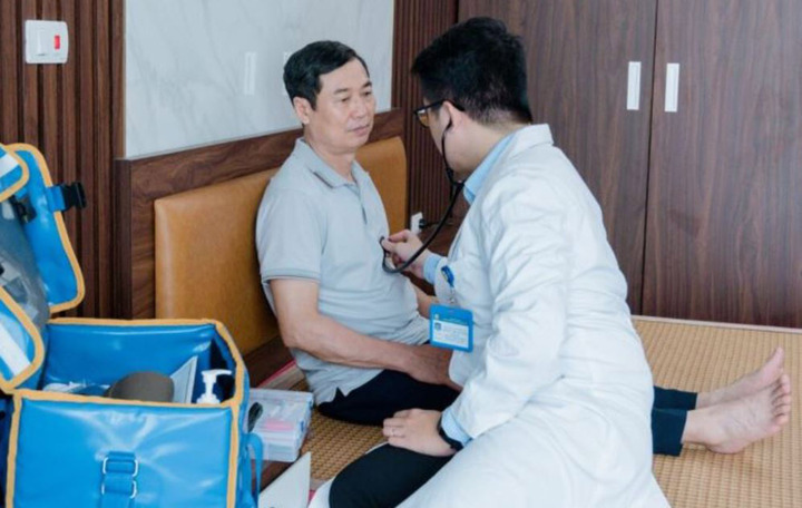 Kh&aacute;m bệnh tại nh&agrave; vẫn được BHYT chi trả 100% - Ảnh 1.