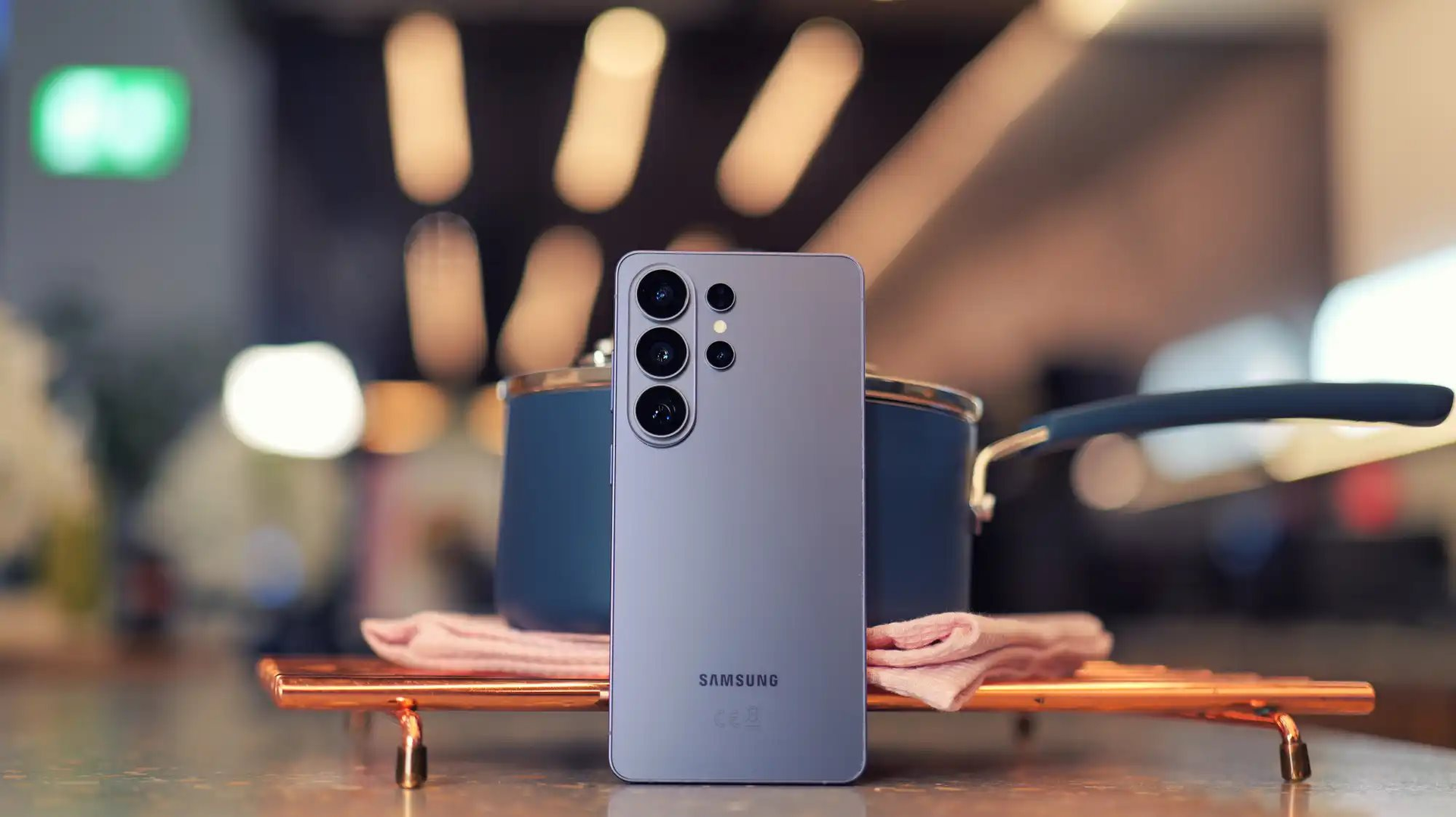 Xiaomi 17 Ultra đột phá với pin 6 . 800 Mah và camera tele 200MP , đối thủ đáng gờm năm 2026 - Ảnh 5.