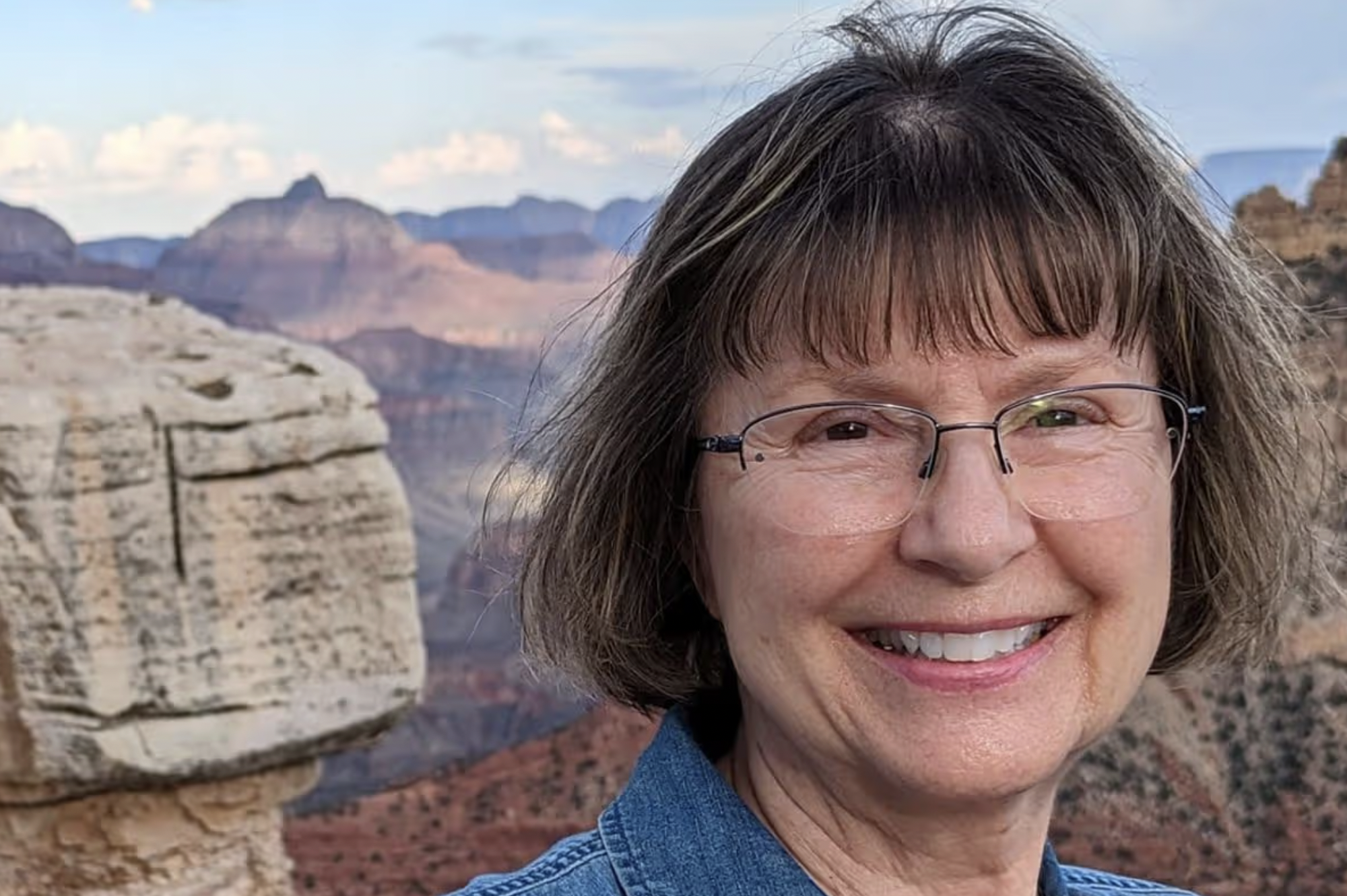 Sau 18 ngày hôn mê, người phụ nữ kể về chuyện đáng kinh ngạc ở "thế giới bên kia" - Ảnh 1.