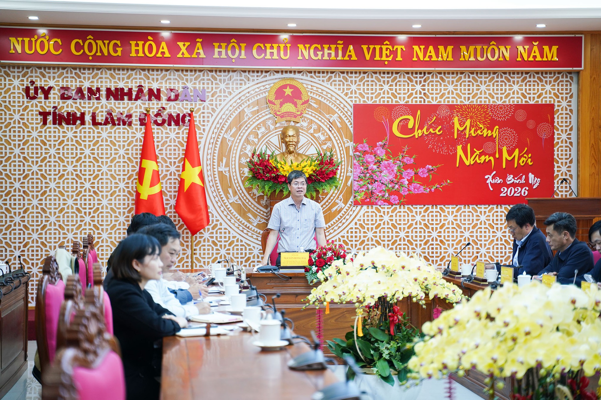 - Ảnh 1. - Ảnh 1.