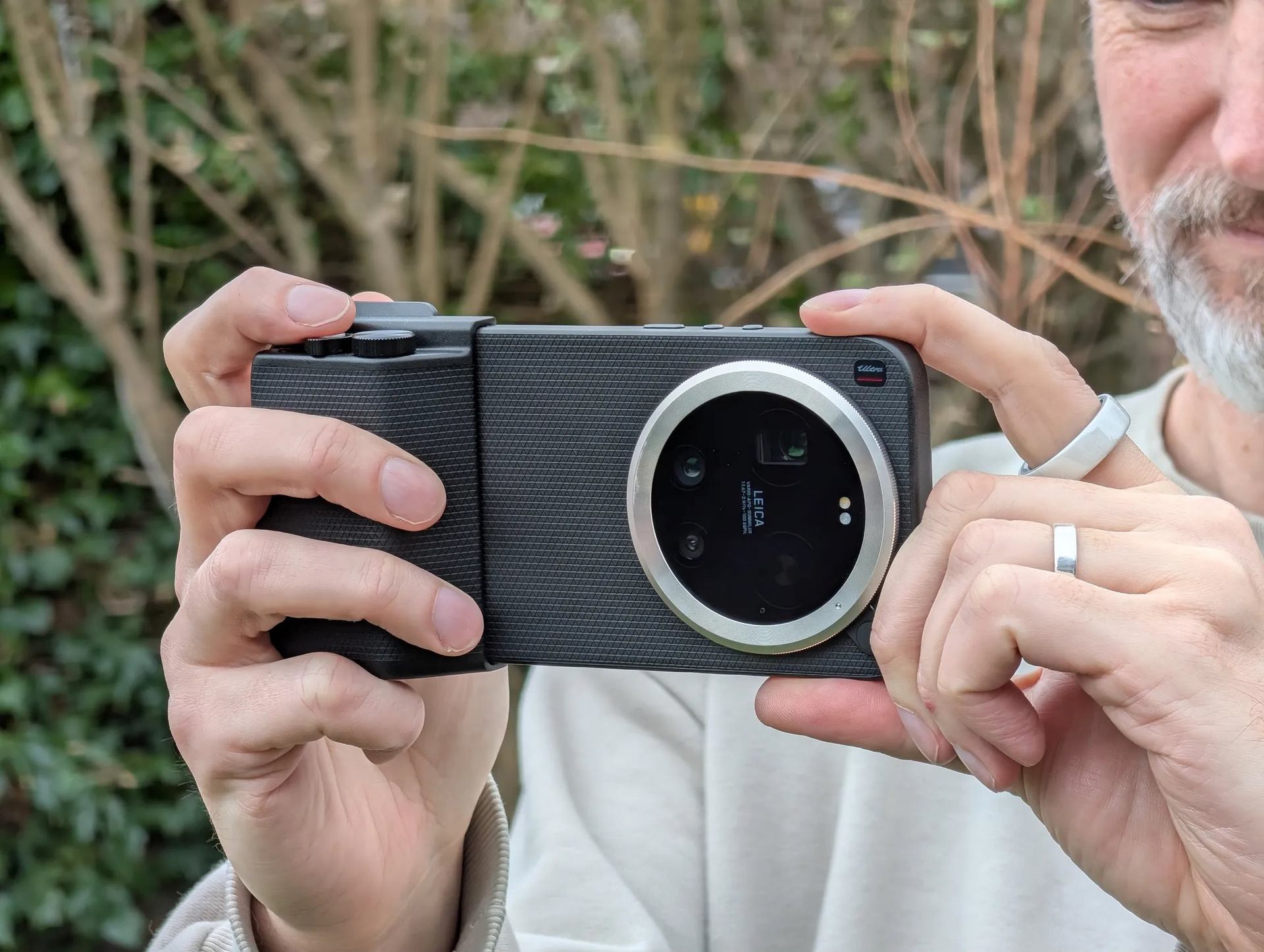 Xiaomi 17 Ultra đột phá với pin 6 . 800 Mah và camera tele 200MP , đối thủ đáng gờm năm 2026 - Ảnh 4.