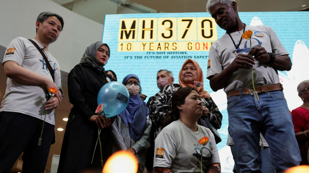 Đúng 12 năm sau khi máy bay MH370 mất tích, Malaysia chính thức công bố kết quả cuộc tìm kiếm mới- Ảnh 1. Đúng 12 năm sau khi máy bay MH370 mất tích, Malaysia chính thức công bố kết quả cuộc tìm kiếm mới- Ảnh 1.