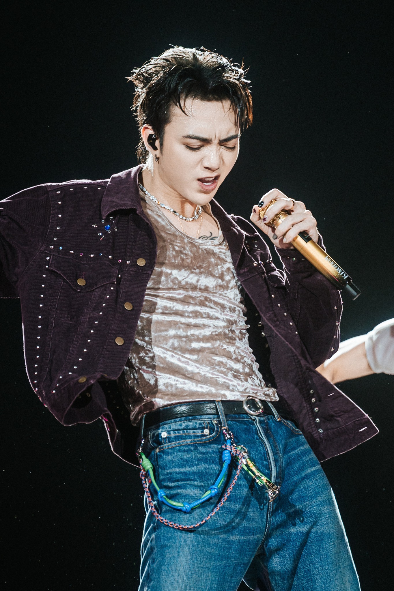 SOOBIN cấy t&oacute;c- Ảnh 3.