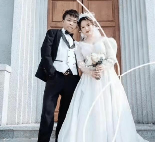 T&igrave;nh h&igrave;nh hiện tại của "Thiếu gia xấu nhất Trung Quốc"- Ảnh 8.