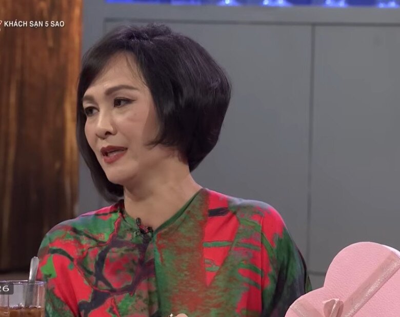 Người phụ nữ mai mối cho 2 gi&aacute;m đốc l&agrave; NSND h&agrave;ng đầu Việt Nam lấy nhau - Ảnh 2.