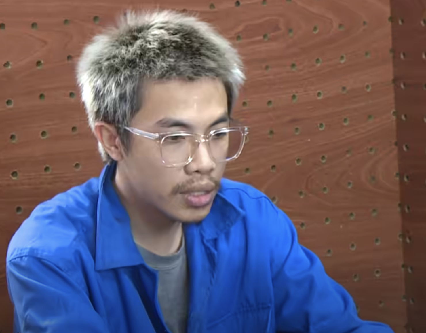 Livestream diệt ma tr&ecirc;n TikTok: Lời khai từ &ldquo; b&aacute;c sĩ t&acirc;m linh &rdquo; Nguyễn Ho&agrave;ng Long - Ảnh 1.