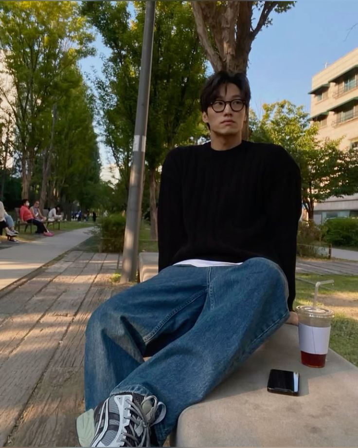 30 tuổi m&agrave; vẫn l&agrave;m nh&acirc;n vi&ecirc;n qu&egrave;n, ai "bảo g&igrave; l&agrave;m đ&oacute;" l&agrave; thất bại?- Ảnh 1.