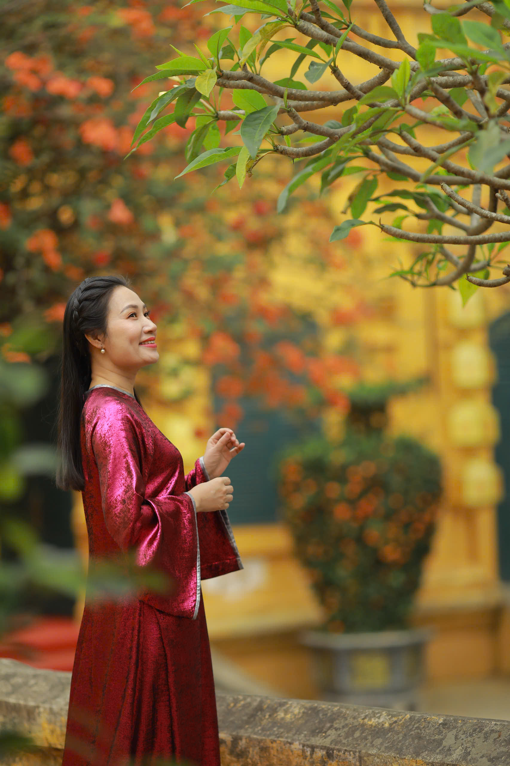 MC Hạnh AnAn: "T&ocirc;i chỉ l&agrave; người sống ở H&agrave; Nội v&agrave; rất biết ơn mảnh đất n&agrave;y đ&atilde; cưu mang t&ocirc;i"- Ảnh 3.