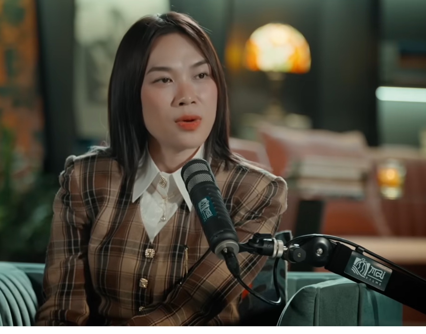 Mỹ T&acirc;m: "T&ocirc;i bật kh&oacute;c v&igrave; nghĩ m&igrave;nh sai rồi" - Ảnh 1.