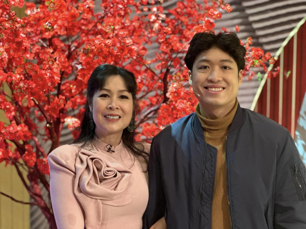 Đ&acirc;y l&agrave; ch&agrave;ng trai được Quyền Linh nhắm l&agrave;m con rể: Tốt nghiệp 2 trường Đại học Mỹ, l&agrave;m PGĐ tuổi 27- Ảnh 1.