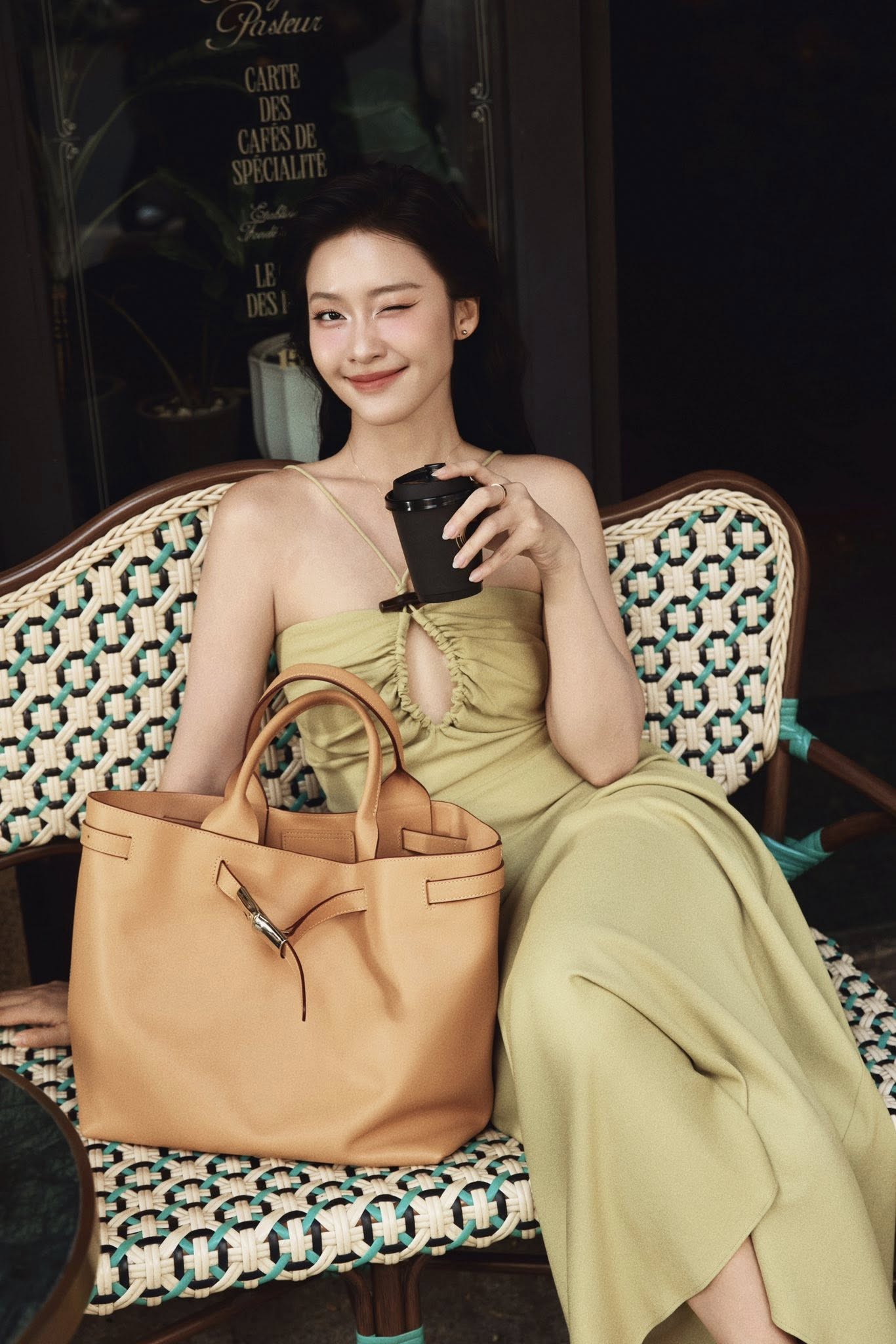 Hot girl boxing đời đầu, 15 tuổi đ&atilde; nổi tiếng b&acirc;y giờ "lột x&aacute;c" ho&agrave;n to&agrave;n - Ảnh 5.