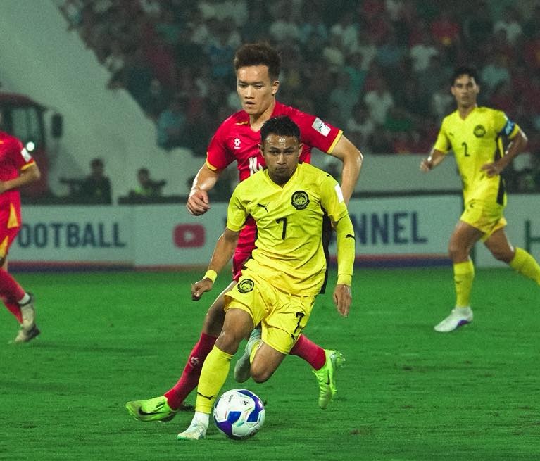 Chuy&ecirc;n gia M&atilde; Lai: D&ugrave;ng cả nội binh, con lai lẫn nhập tịch vẫn thua Việt Nam, Malaysia tụt hậu rồi - Ảnh 2.