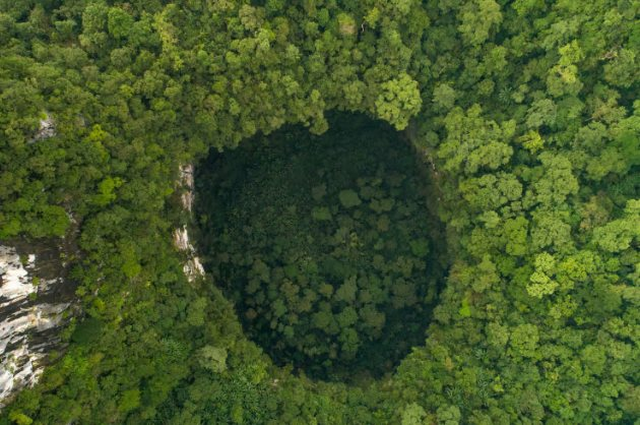 8.552 người chi 70 triệu đồng/v&eacute; để mạo hiểm kh&aacute;m ph&aacute; nơi được gọi l&agrave; &ldquo;thế giới kh&aacute;c&rdquo; tại Việt Nam, đ&atilde; hết chỗ tới năm 2028 - Ảnh 6.