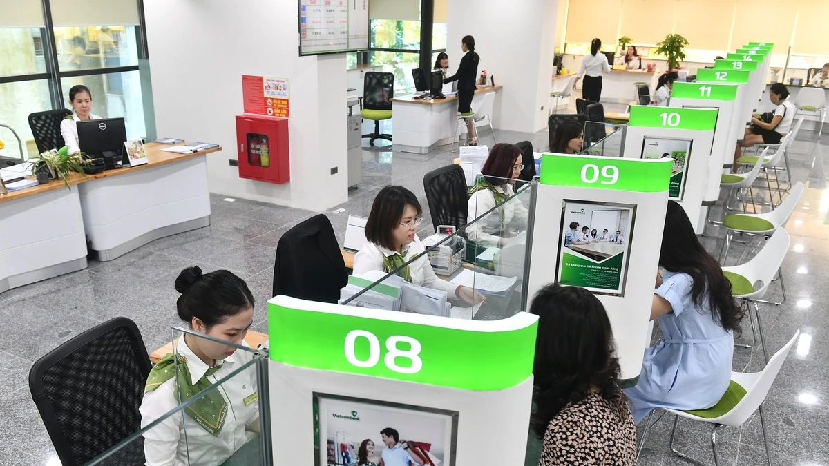 Quy định mới về tài khoản ngân hàng và VNeID có hiệu lực từ 1 / 4 / 2026 - Ảnh 1. Quy định mới về tài khoản ngân hàng và VNeID có hiệu lực từ 1 / 4 / 2026 - Ảnh 1.