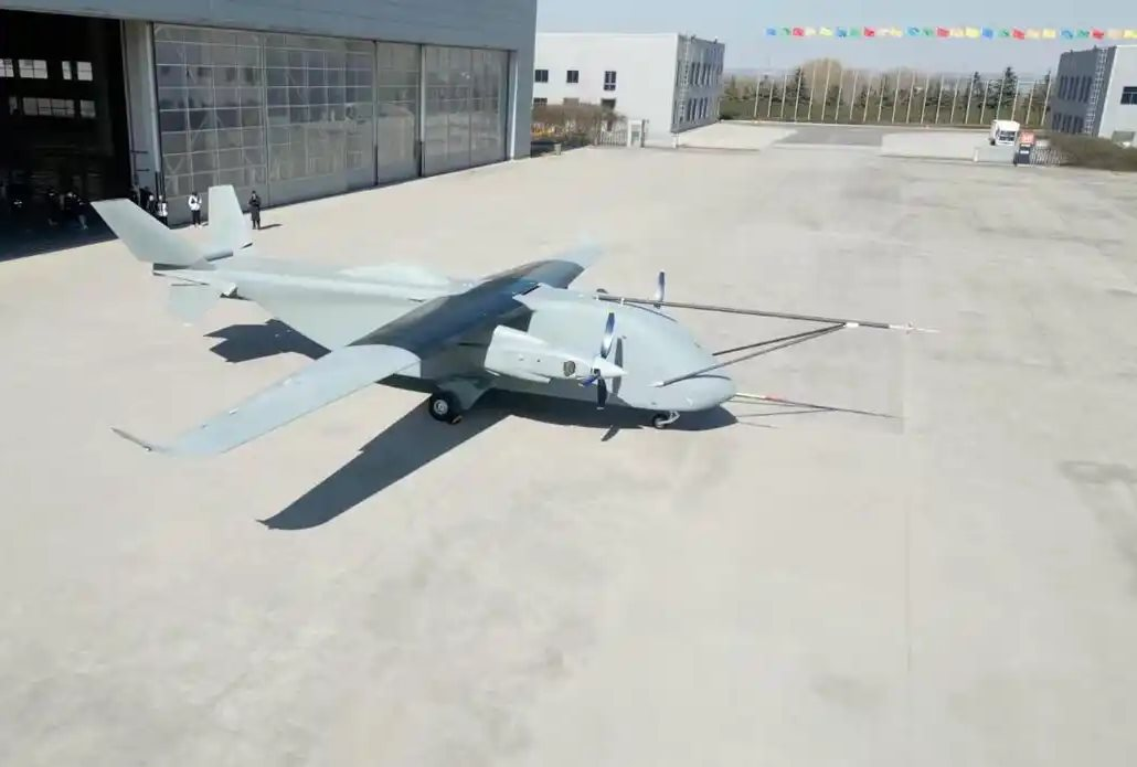 Ph&aacute;t hiện m&aacute;y bay kh&ocirc;ng người l&aacute;i Changying - 8 chở 3 , 5 tấn h&agrave;ng bay xa 3 . 000 Km - Ảnh 3.