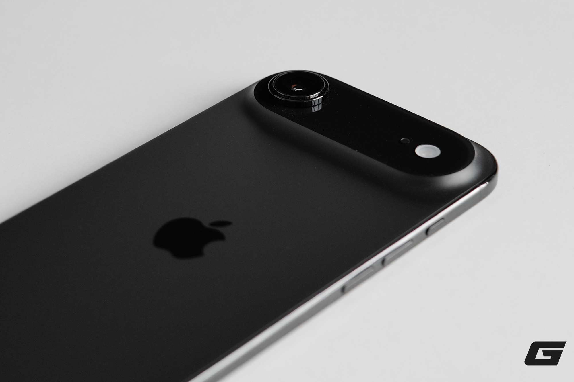 Xu hướng smartphone siêu mỏng đang quay trở lại, nhưng mỏng không có là đủ? - Ảnh 13.