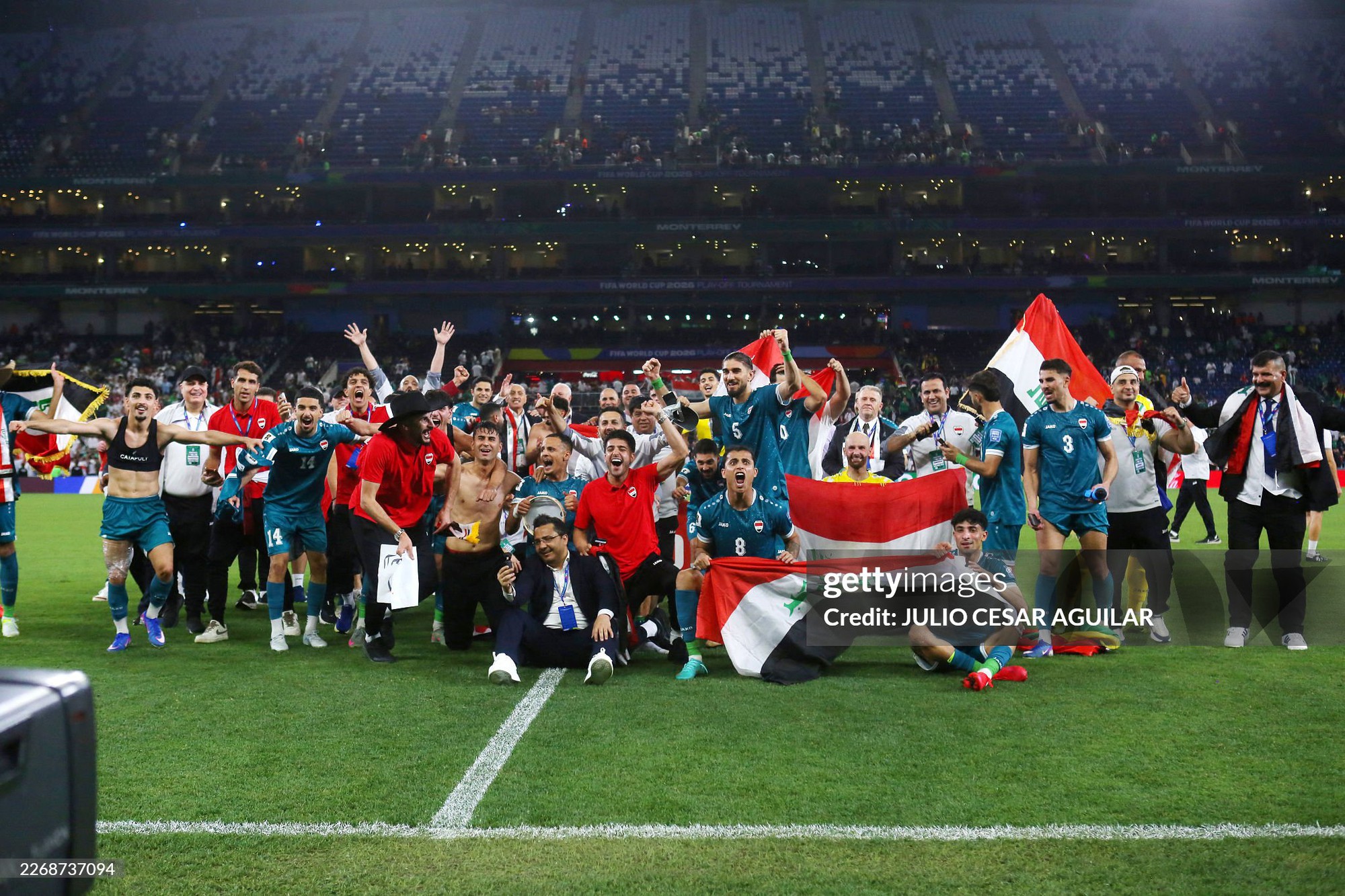 "Khắc tinh" của tuyển Việt Nam giành vé dự World Cup, châu Á đạt con số lịch sử - Ảnh 1. "Khắc tinh" của tuyển Việt Nam giành vé dự World Cup, châu Á đạt con số lịch sử - Ảnh 1.