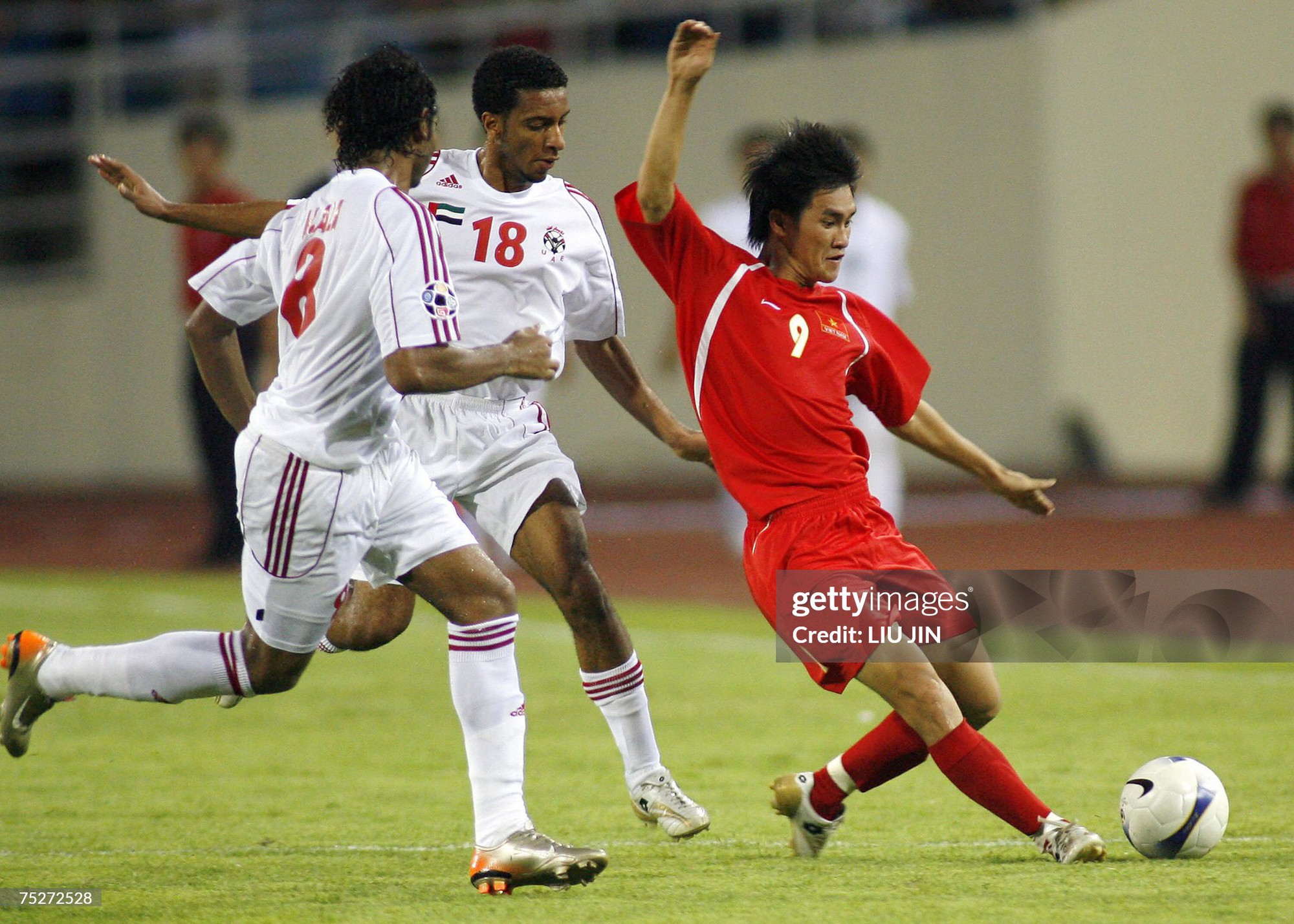 Asian Cup: Đội tuyển Việt Nam ch&iacute;nh thức c&ugrave;ng nh&oacute;m với Trung Quốc v&agrave; Th&aacute;i Lan - Ảnh 2.