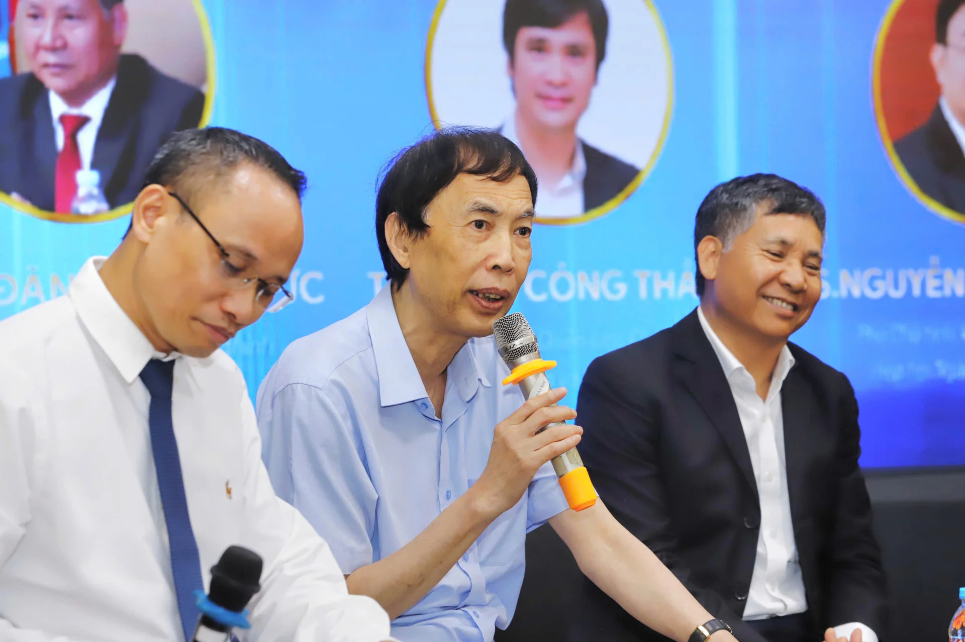 TS V&otilde; Tr&iacute; Th&agrave;nh: Lượng tiền nh&agrave;n rỗi trong d&acirc;n rất lớn, c&oacute; thể l&ecirc;n tới 500.000 tỷ đồng - Ảnh 1.