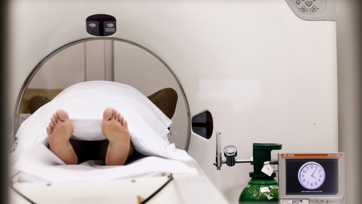 Người đ&agrave;n &ocirc;ng nhận kết quả CT tử cung b&igrave;nh thường: Sự thật g&acirc;y hoang mang - Ảnh 1.