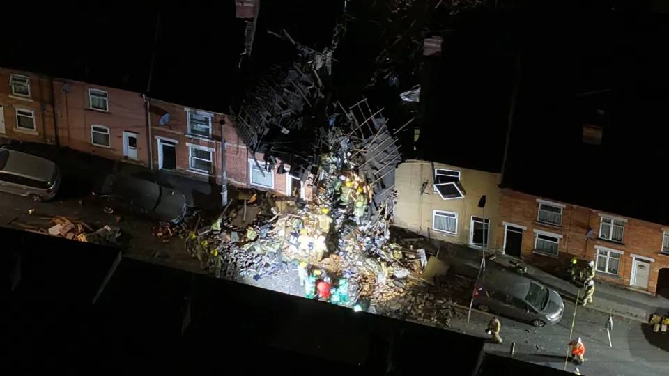 Vụ nổ kinh ho&agrave;ng: Người đ&agrave;n &ocirc;ng th&aacute;o ống gas v&igrave; tăng tiền thu&ecirc; trọ - Ảnh 4.