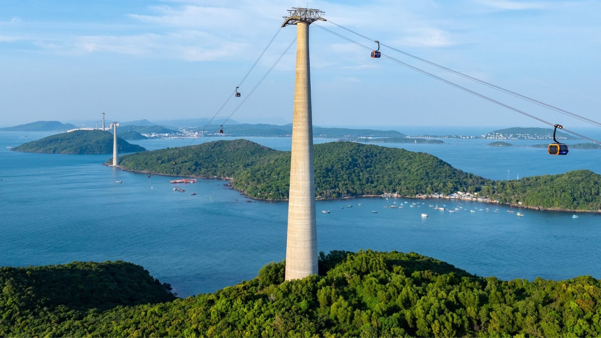 Việt Nam c&oacute; c&ocirc;ng tr&igrave;nh vượt biển d&agrave;i nhất h&agrave;nh tinh, xếp tr&ecirc;n cả Trung Quốc, Ấn Độ, Nhật Bản về tầm nh&igrave;n ngoạn mục - Ảnh 1.