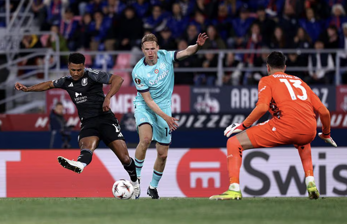 Aston Villa đại phá Bologna, áp sát bán kết Europa League - Ảnh 3.