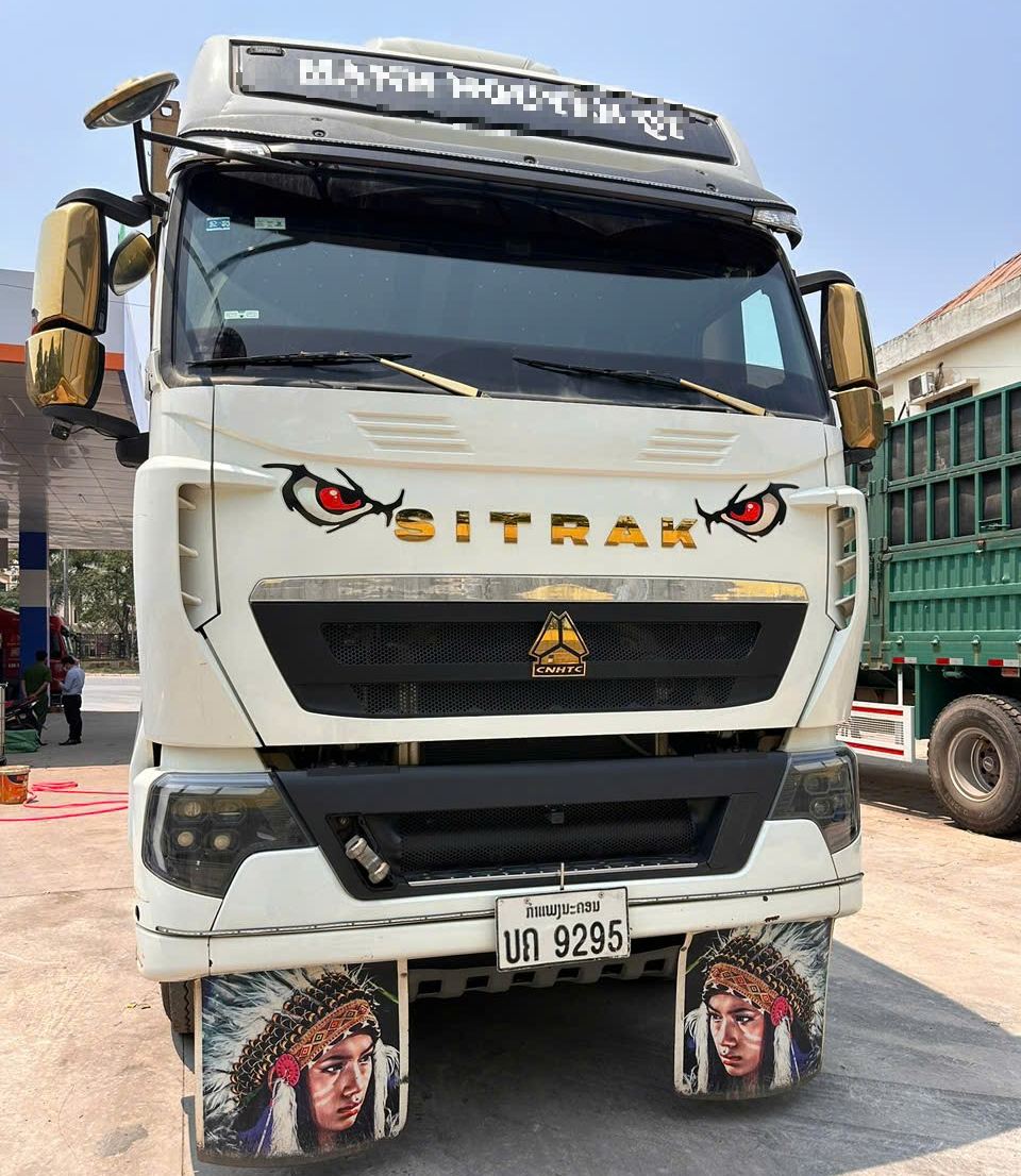 Bắt giữ dầu diesel tinh vi tại bi&ecirc;n giới Quảng Trị với hơn 1 . 200 L&iacute;t bị ph&aacute;t hiện - Ảnh 1.