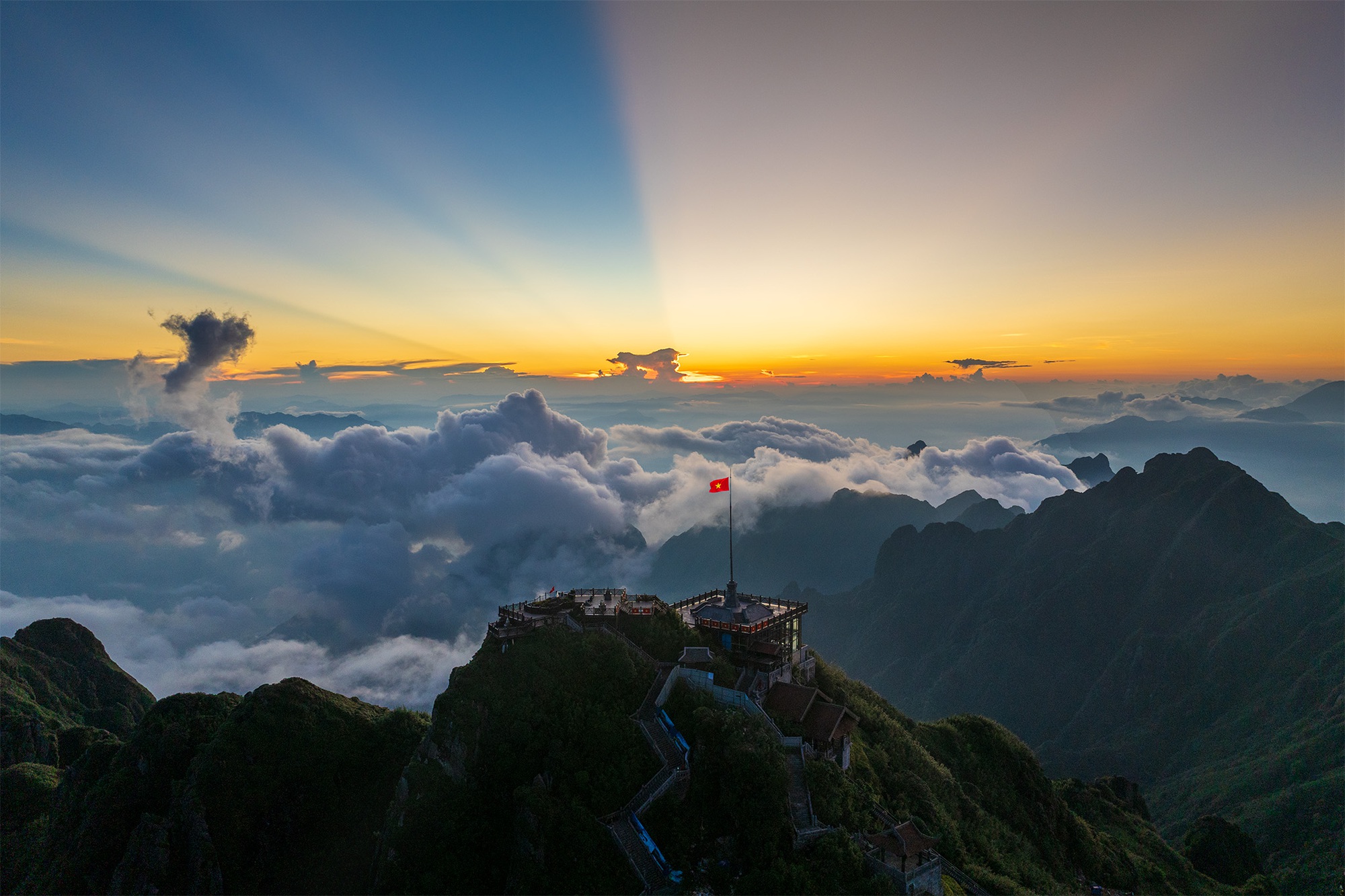 Sa Pa được vinh danh trong Top 53 thị trấn đẹp nhất thế giới- Ảnh 2. Sa Pa được vinh danh trong Top 53 thị trấn đẹp nhất thế giới- Ảnh 2.